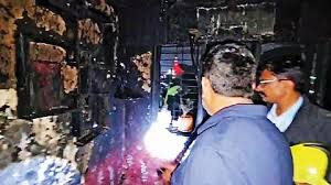 The world burned down in a fire  but the saree in memory of the mother saved the capital of hard work